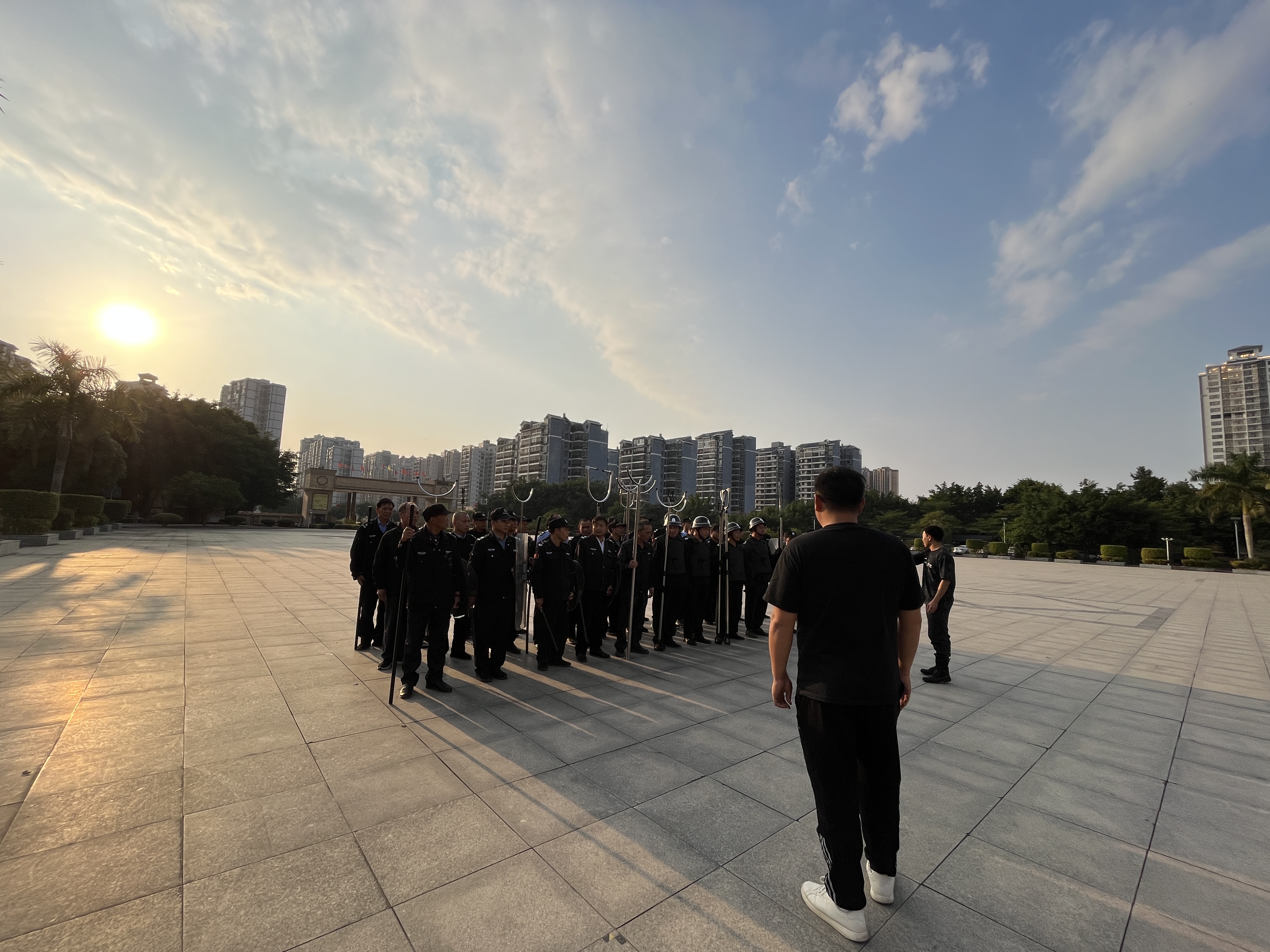 保卫处开展安保器材使用培训暨反恐演练活动-太阳集团8722com图片